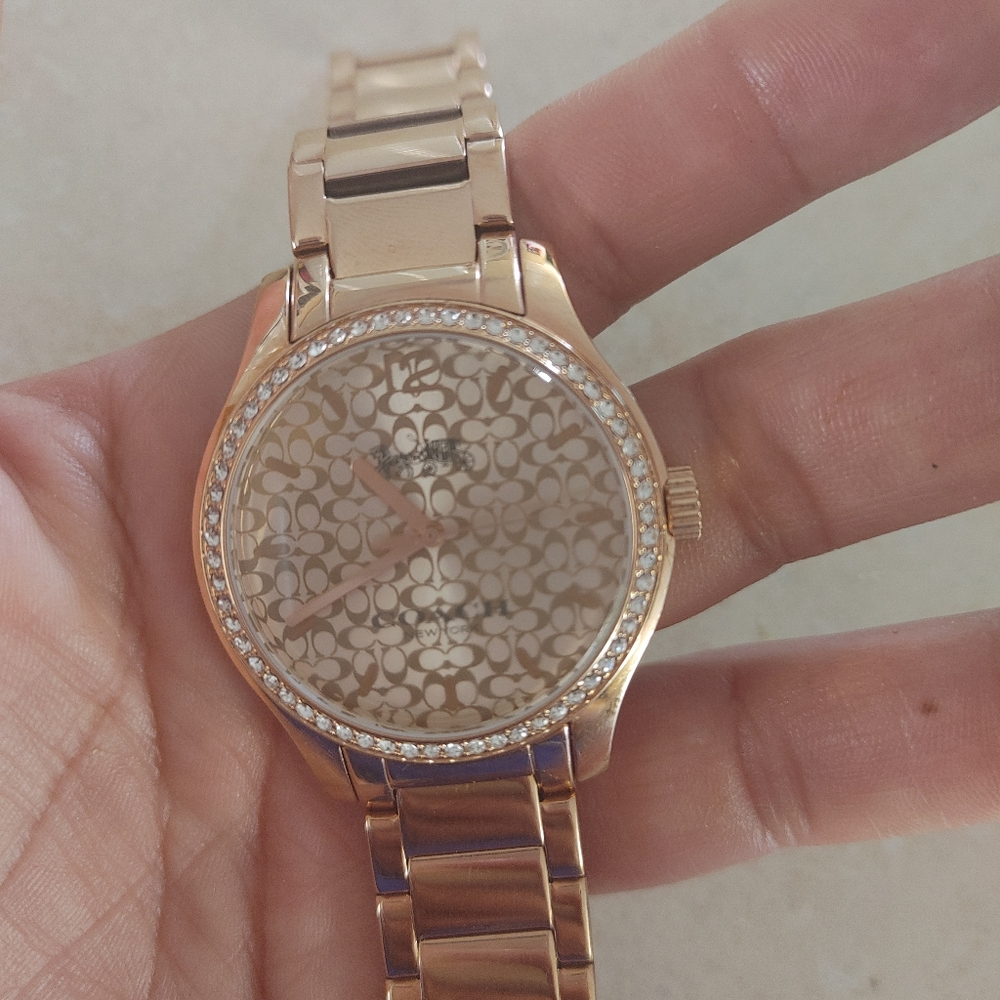 Watch - Picture 2 of 2